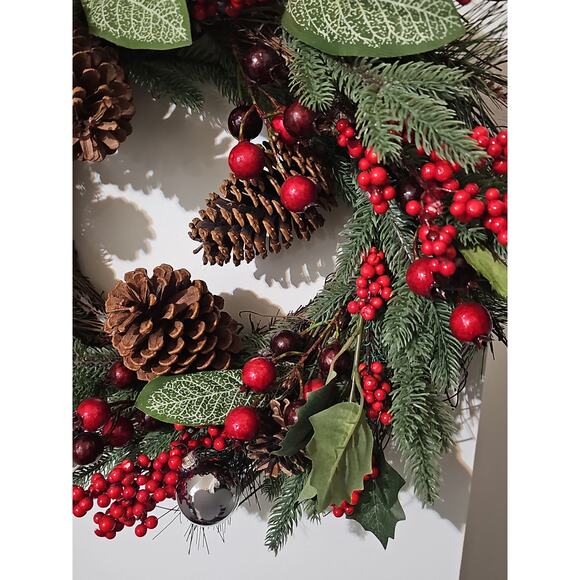 Traditional Christmas Wreath Artificial Ralph Lauren Front Door Pinecone Berries - Picture 7 of 15
